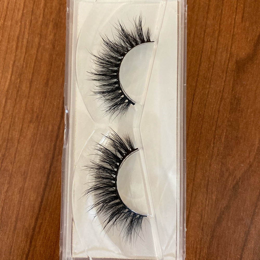 3D VOLUME MINK LASHES